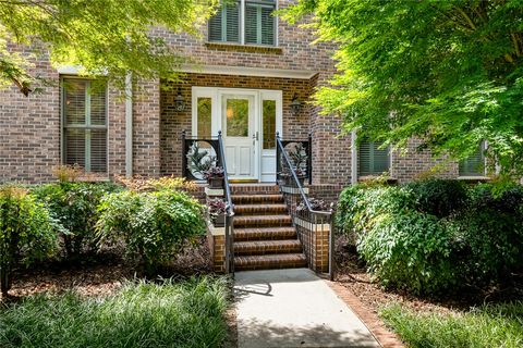 Photo of 208 Oak Hollow Court, Seneca, SC 29672 (MLS # 20302065)
