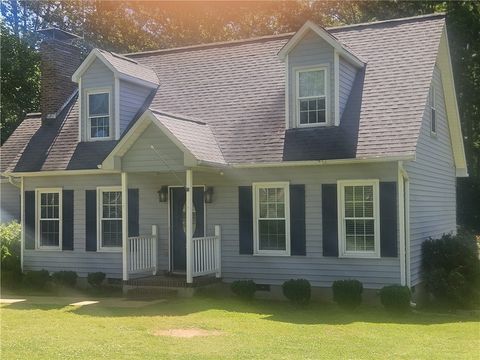 Photo of 315 Park West Circle, Easley, SC 29642 (MLS # 20301422)
