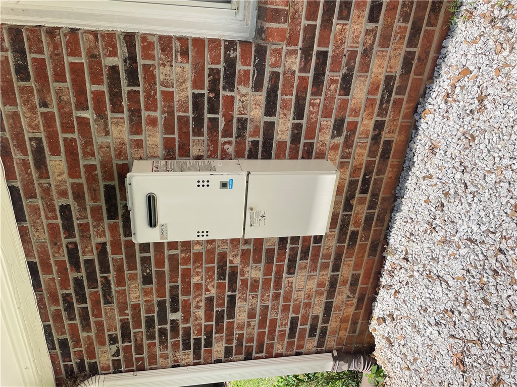 424 Sherwood Drive, Seneca, South Carolina image 17