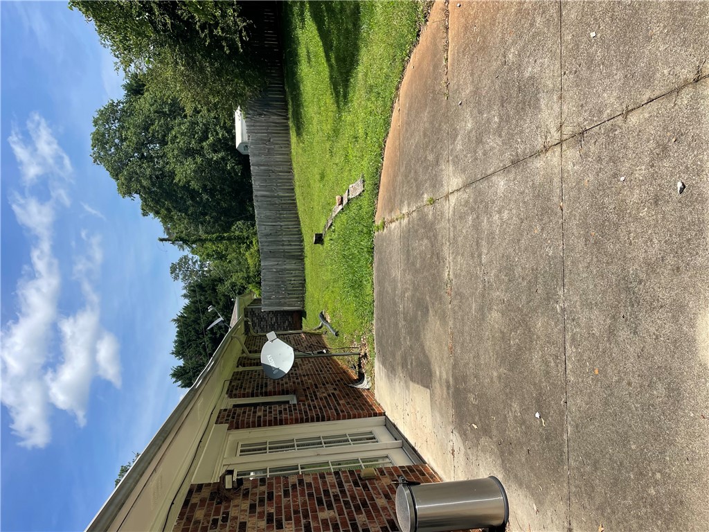 424 Sherwood Drive, Seneca, South Carolina image 18