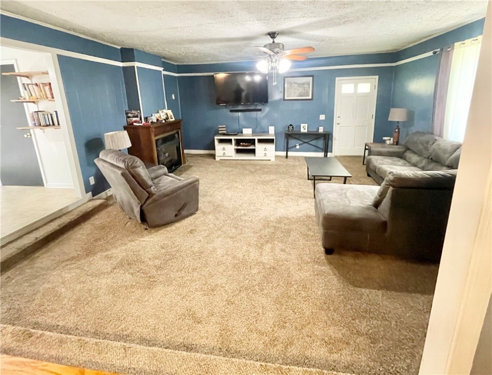 424 Sherwood Drive, Seneca, South Carolina image 5