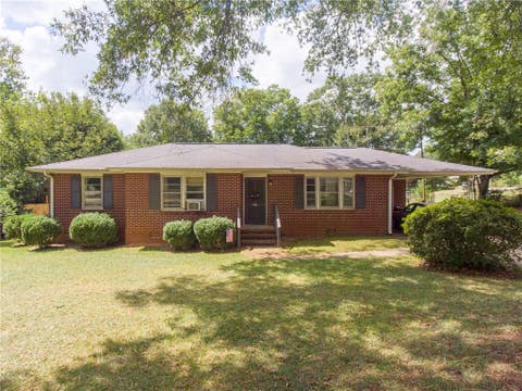 Photo of 205 Warwick Street, Anderson, SC 29621 (MLS # 20305454)