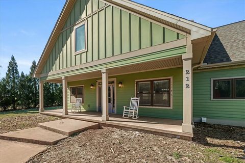 Photo of 212 Winding Lane, Seneca, SC 29672 (MLS # 20297253)