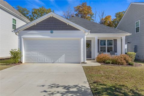 Photo of 24 Chalet Court, Anderson, SC 29621 (MLS # 20300709)