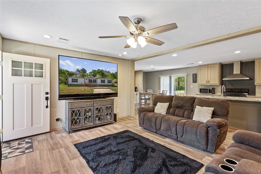 213 Bluefield Road, Starr, South Carolina image 3