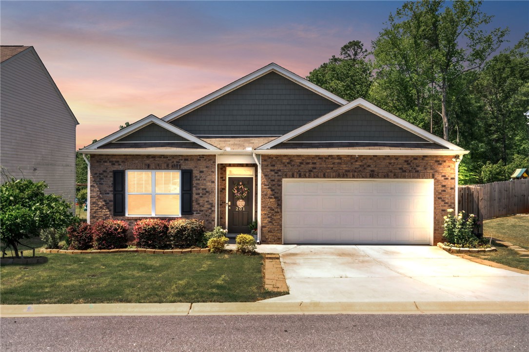 201 Sweetgrass Lane, Piedmont, South Carolina image 2