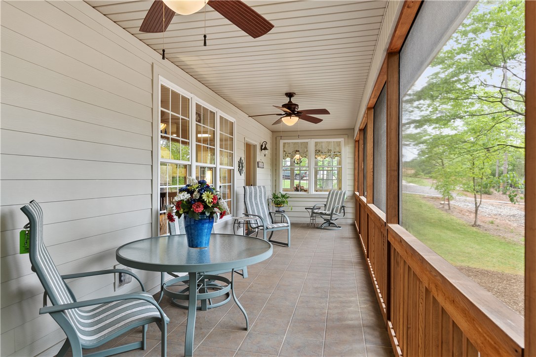 700 Island Pine Drive, Seneca, South Carolina image 12