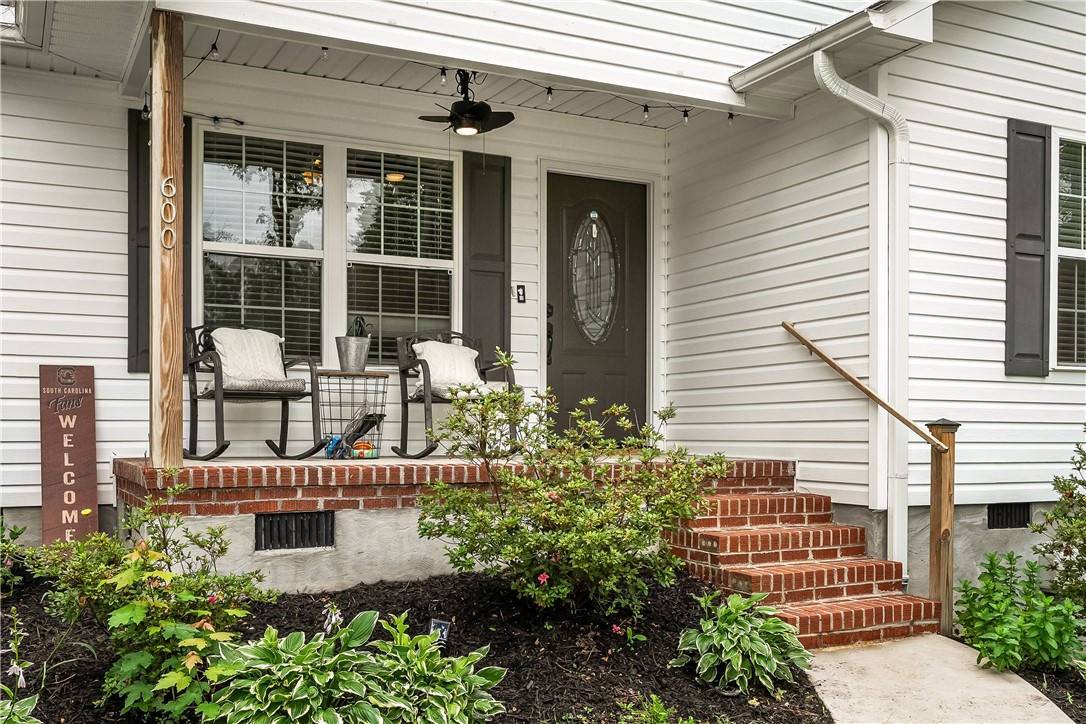 600 Brook Street, Honea Path, South Carolina image 2