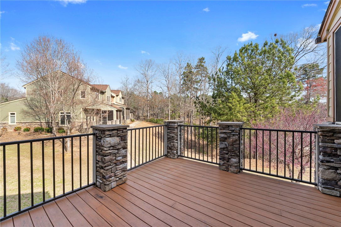 404 Sunset Point Drive, West Union, South Carolina image 11