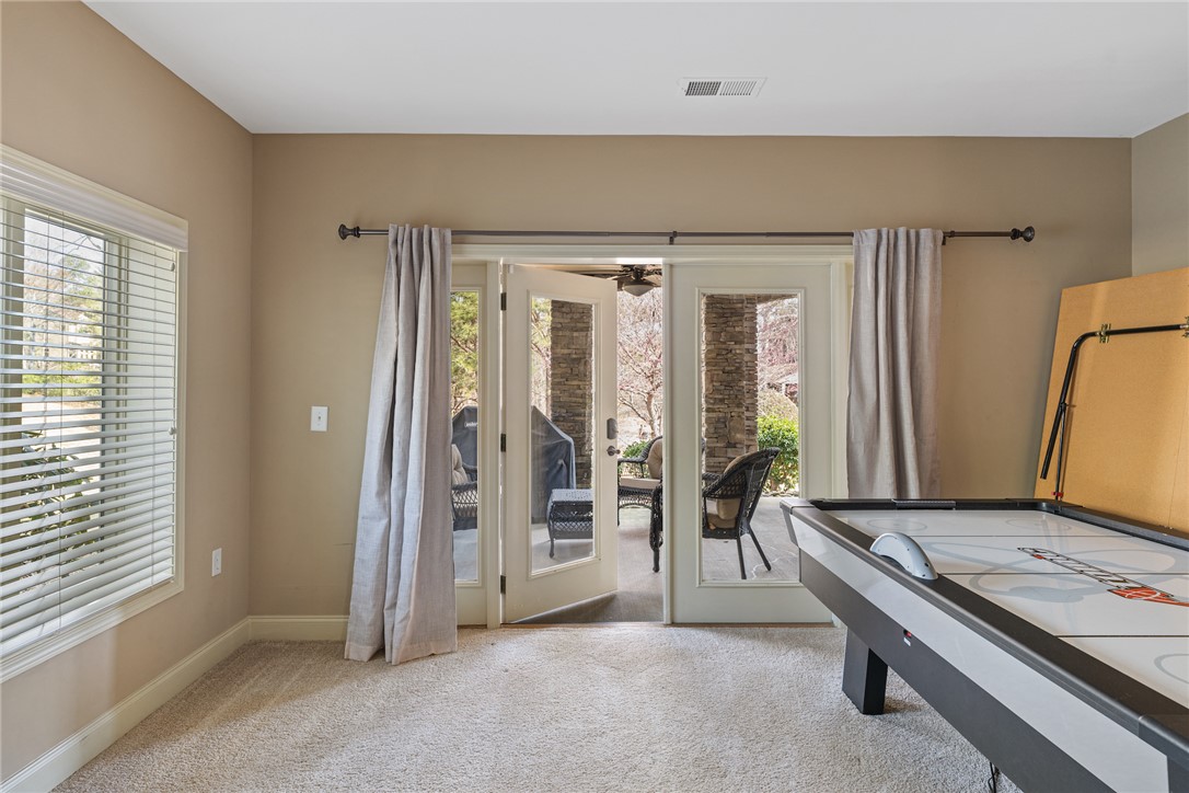 404 Sunset Point Drive, West Union, South Carolina image 29
