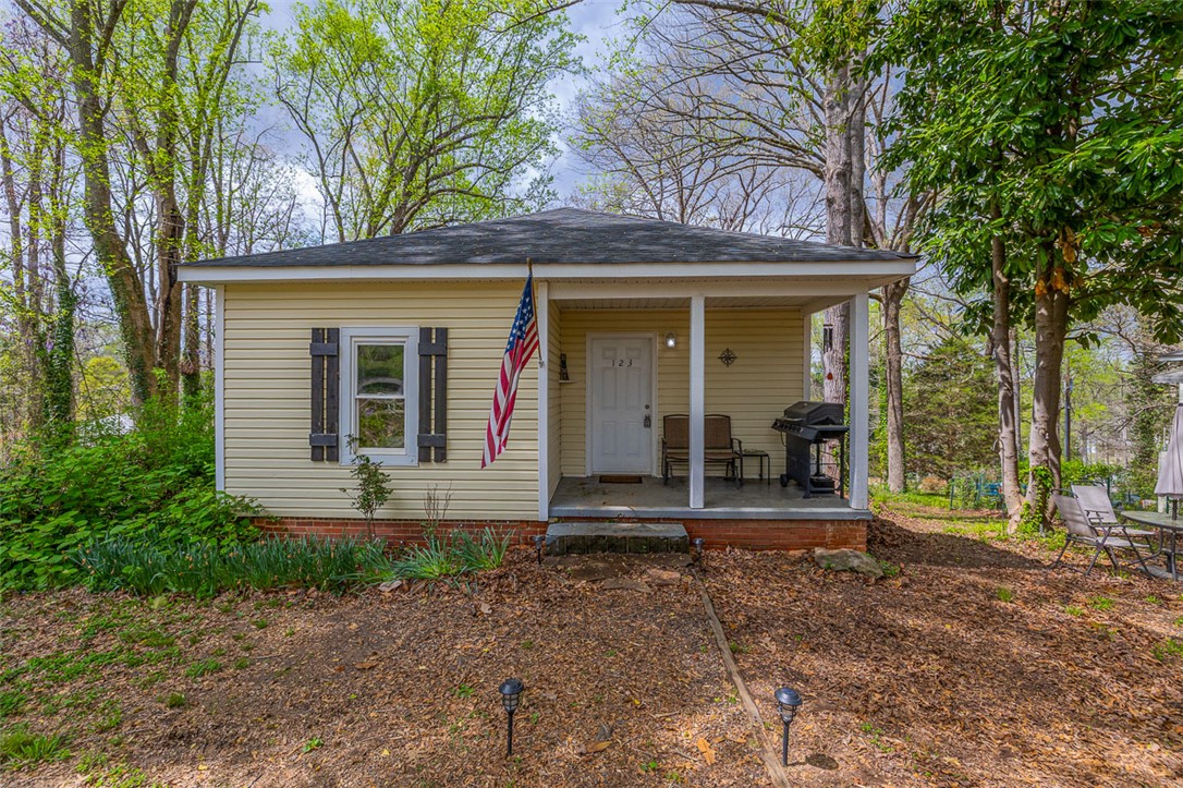 123 Cobb Street, Easley, South Carolina image 14