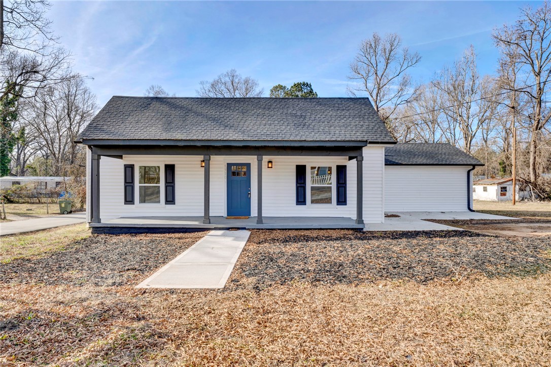 1310 S Bell Street, Clinton, South Carolina image 1