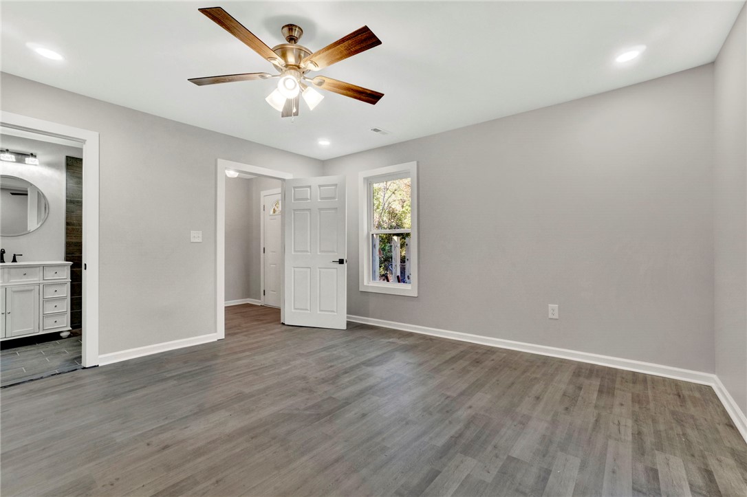 1310 S Bell Street, Clinton, South Carolina image 13