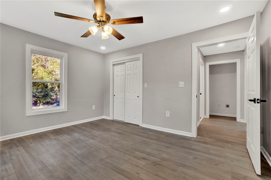 1310 S Bell Street, Clinton, South Carolina image 2