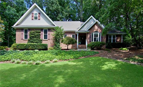 Photo of 30254 Winchester Drive, Seneca, SC 29678 (MLS # 20296185)