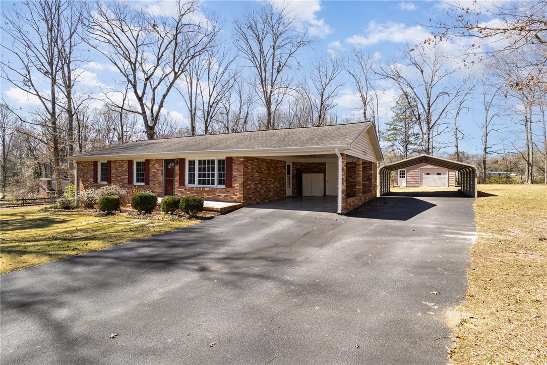 234 Oakwood Drive, Easley, South Carolina image 3