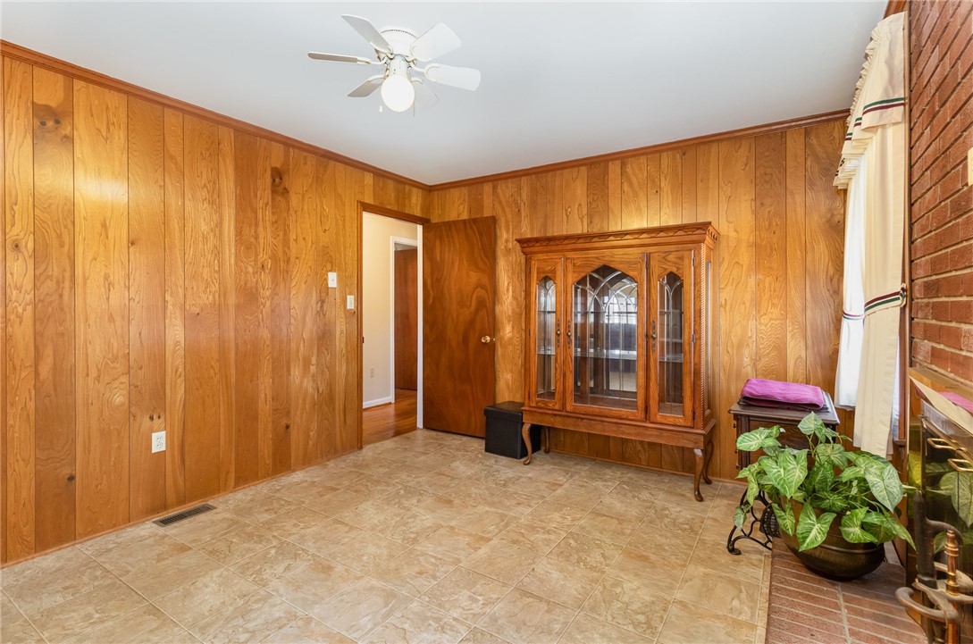 234 Oakwood Drive, Easley, South Carolina image 17