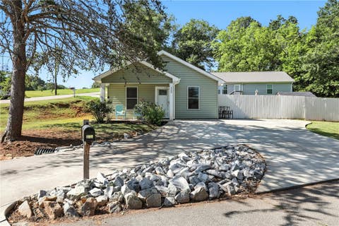 Photo for 420 N. Johnson Street