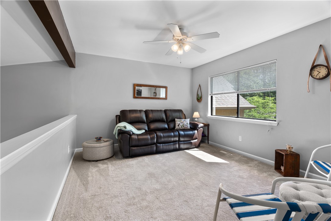 131 Harbor Lights Drive, Salem, South Carolina image 16