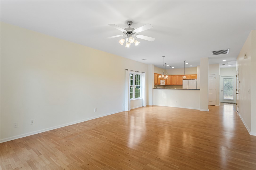 164 Heritage Place Drive, Pendleton, South Carolina image 6