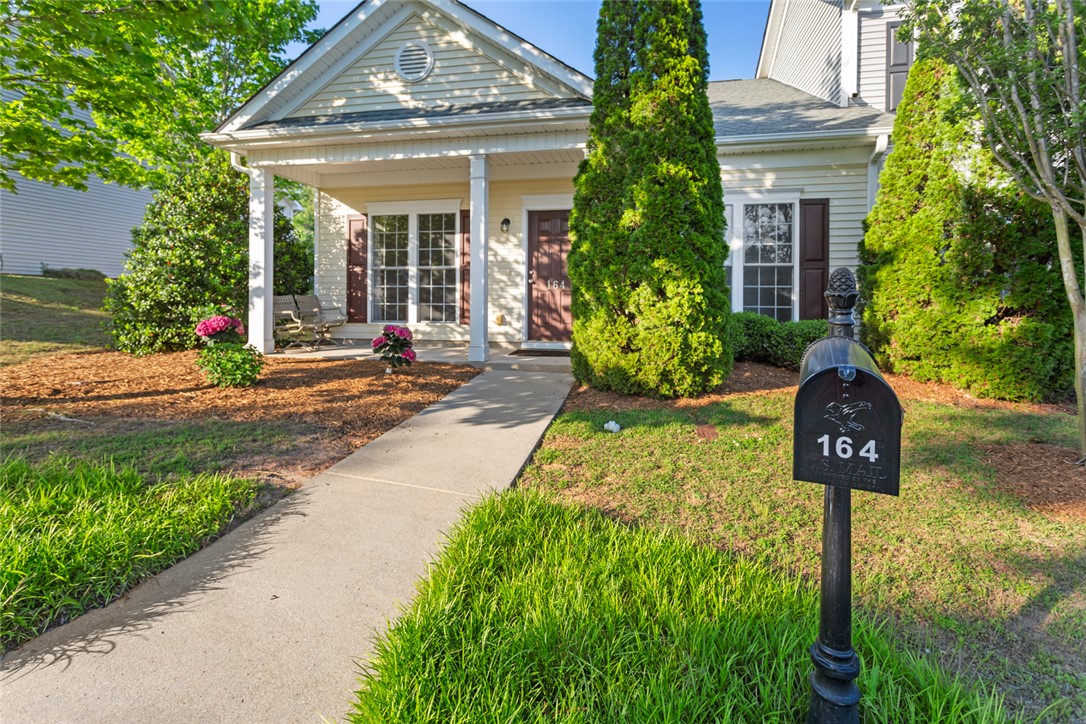 164 Heritage Place Drive, Pendleton, South Carolina image 2