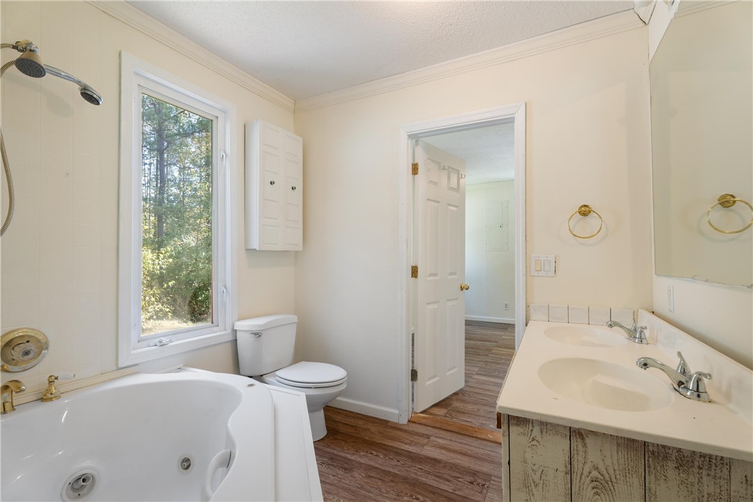 625 Little Crowe Creek Road, Pickens, South Carolina image 10