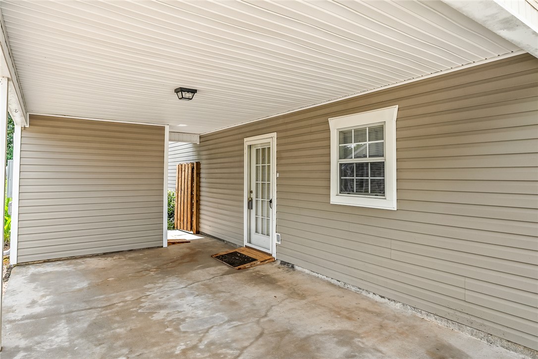 Anderson, South Carolina 29625, United States, 2 Bedrooms Bedrooms, ,2 BathroomsBathrooms,Residential,Pending,175109