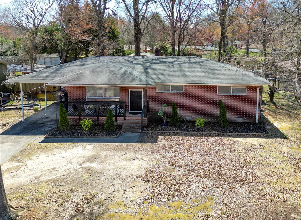 12 Forestdale Drive, Taylors, South Carolina image 1