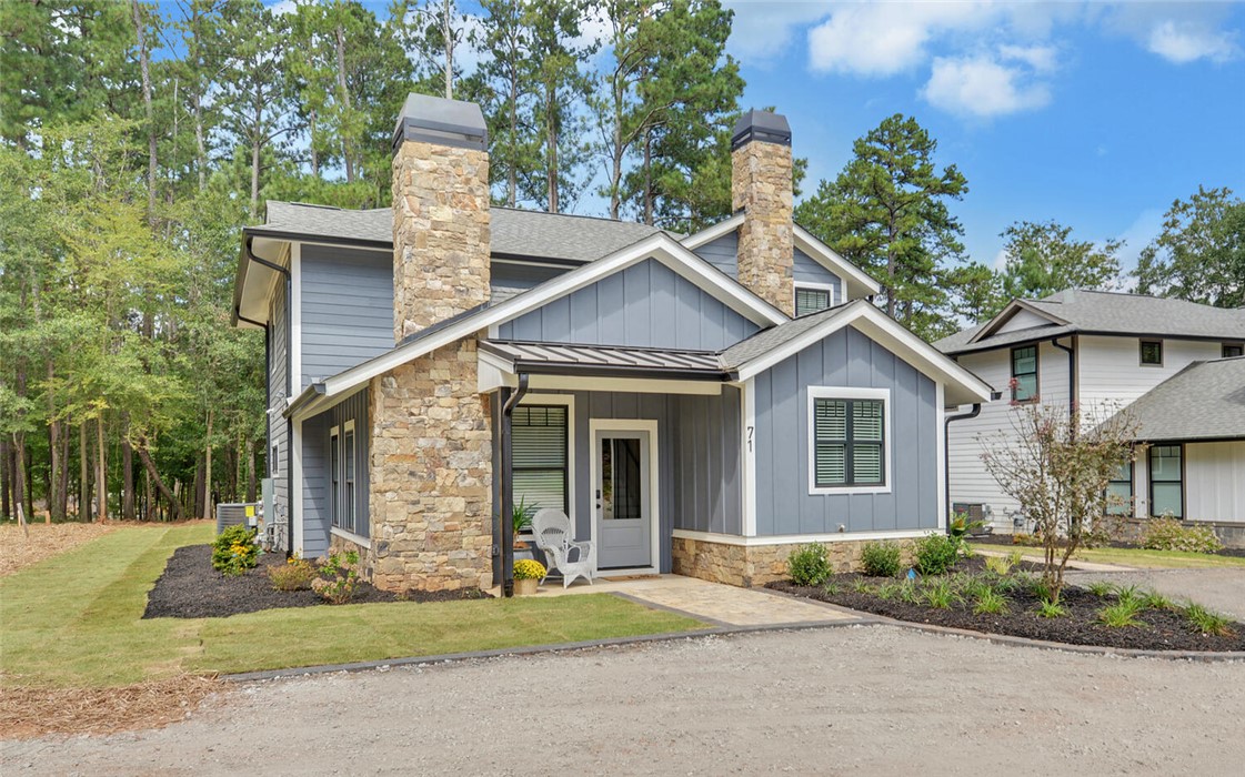 Photo 1 of 49 — 71 Woodlake Court A, Hartwell, GA 30643