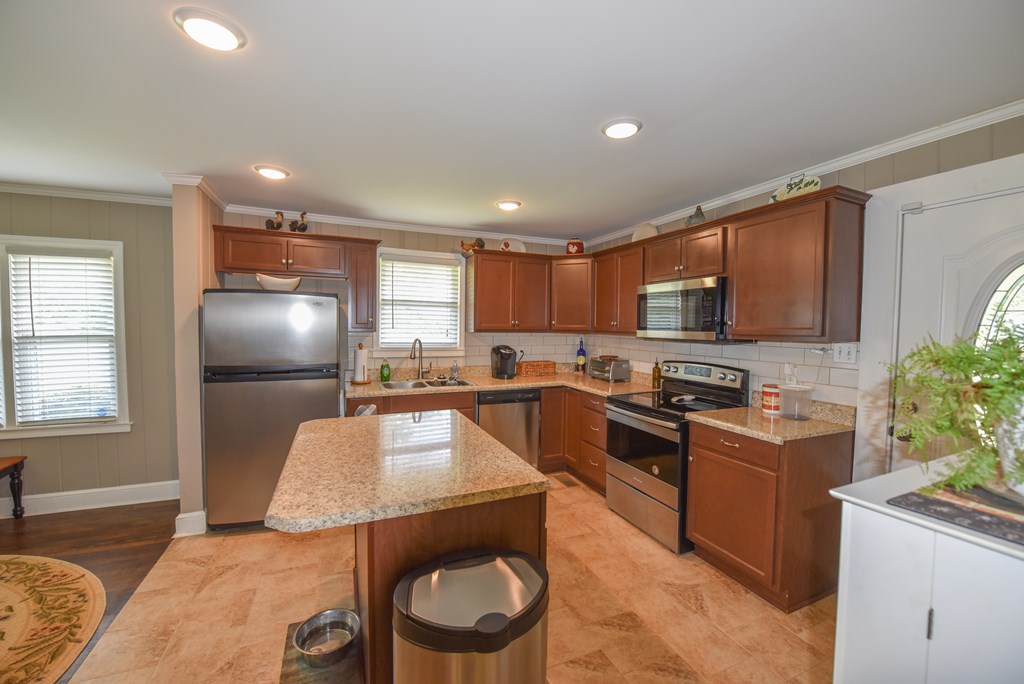 1801 Emerald Road, Greenwood, South Carolina image 17