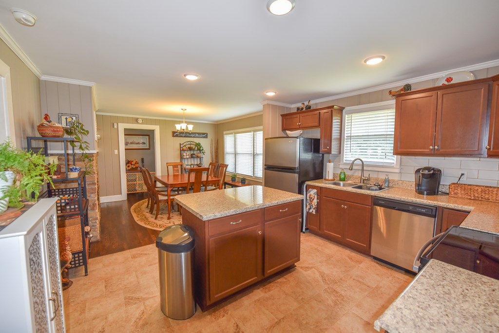 1801 Emerald Road, Greenwood, South Carolina image 21