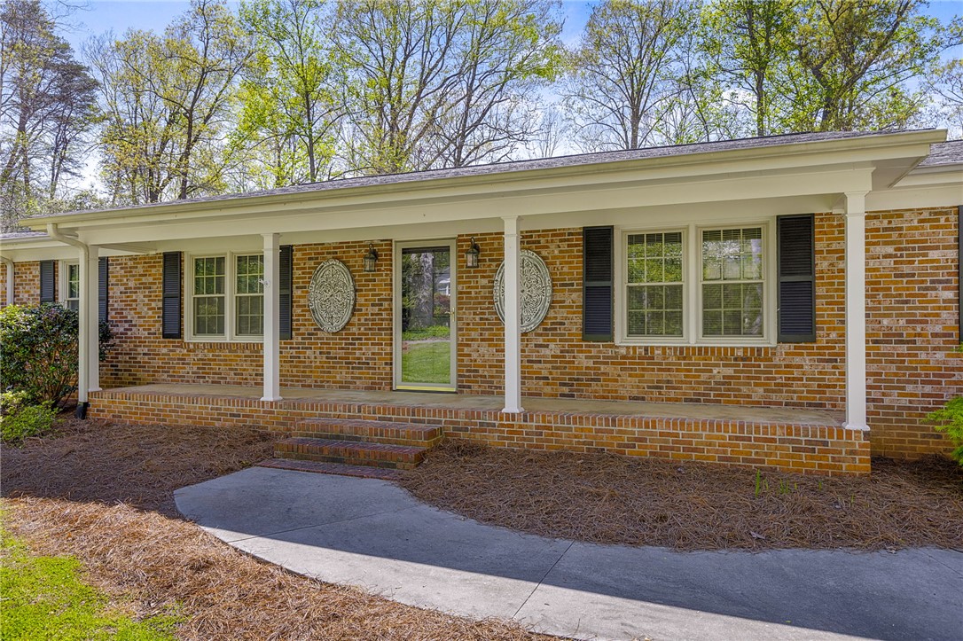 142 Hollingsworth Drive, Pickens, South Carolina image 5