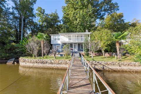 Photo of 106 Holt Drive, Iva, SC 29655 (MLS # 20293644)