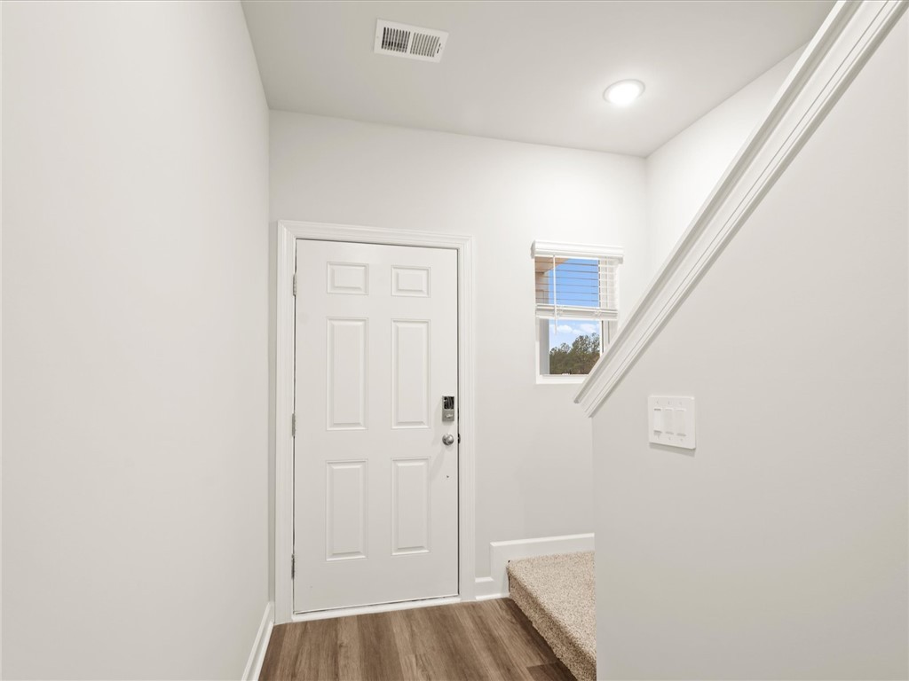 203 Yellowstone Trail, Gray Court, South Carolina image 3
