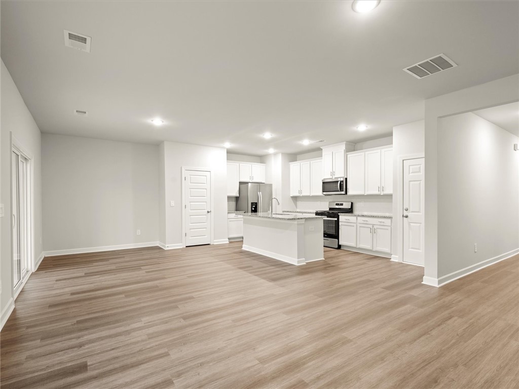 203 Yellowstone Trail, Gray Court, South Carolina image 4
