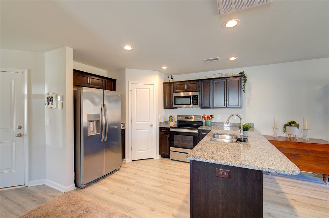 1212 Paramount Drive, Lyman, South Carolina image 13