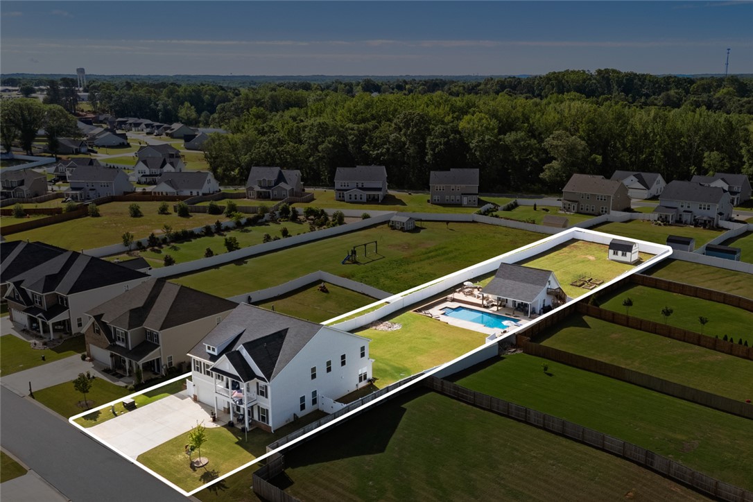325 Valley Oak Drive, Belton, South Carolina image 3