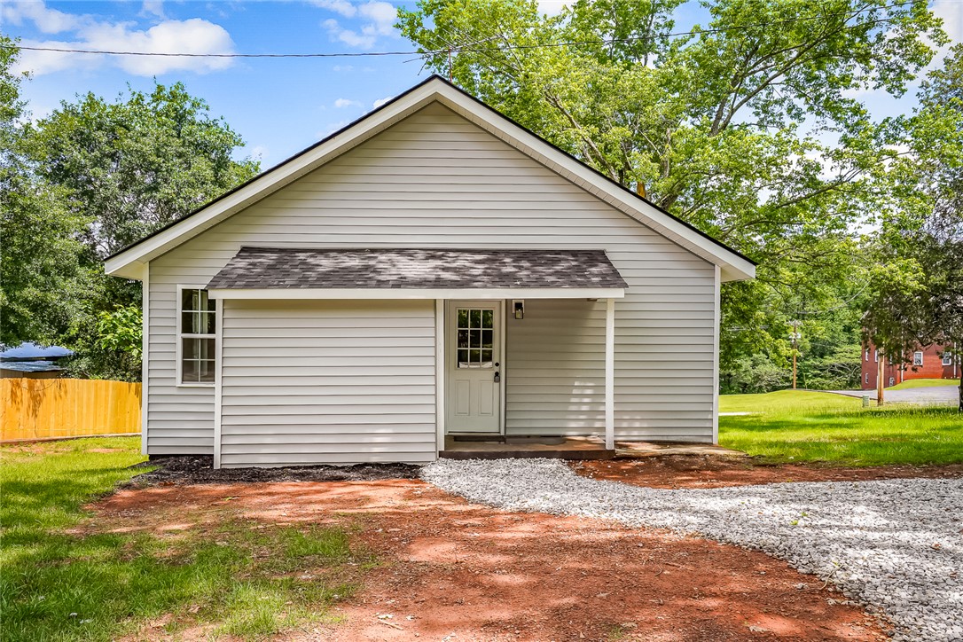 417 Cateechee Trail, Central, South Carolina image 1