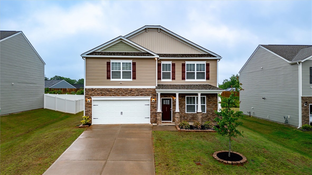 204 Lily Pond Place, Easley, South Carolina image 1