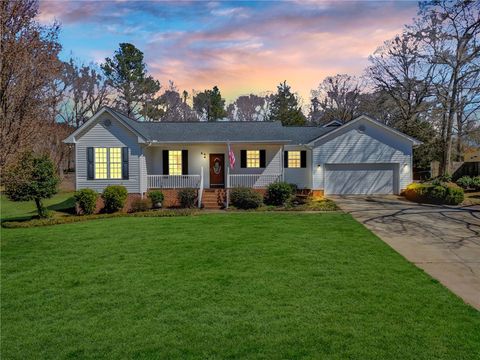 Photo of 113 Wild Oak Run, Anderson, SC 29625 (MLS # 20298413)
