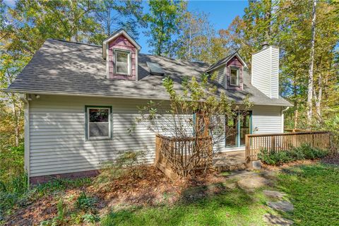 Photo of 262 Belvoir Drive, Pickens, SC 29671 (MLS # 20293895)