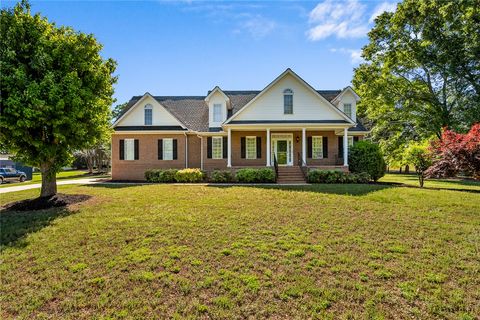 Photo of 100 Knightsbridge Lane, Anderson, SC 29621 (MLS # 20300058)