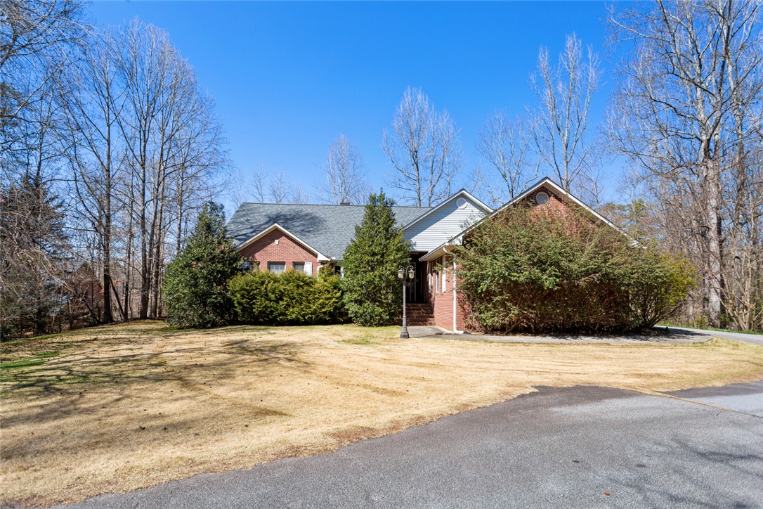 507 Springview Drive, Westminster, South Carolina image 1