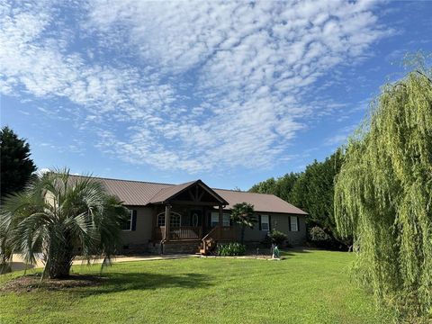 Mobile Home For Sale - 207 Capeview Lane<br/> Anderson, SC 29626