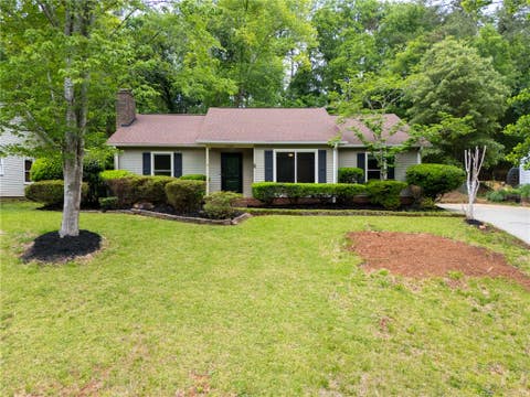 Photo of 1606 Winding Way, Taylors, SC 29687 (MLS # 20304882)