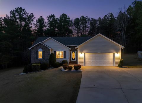 Photo of 109 English Holley Court, Pickens, SC 29671 (MLS # 20295049)