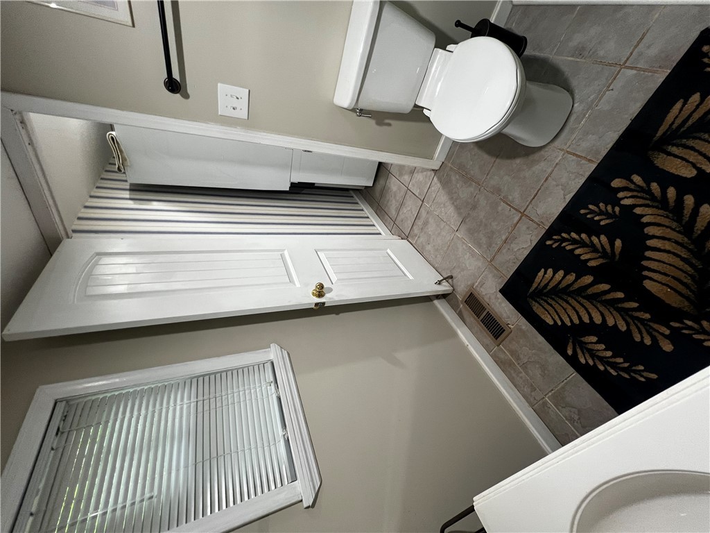 503 Lakewood Drive, Townville, South Carolina image 15