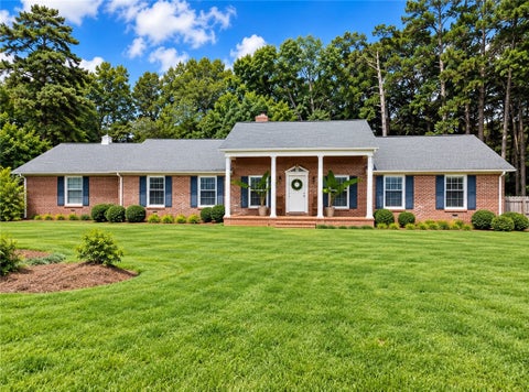 Photo of 1259 Jefferson St Street, McCormick, SC 29835 (MLS # 20305625)