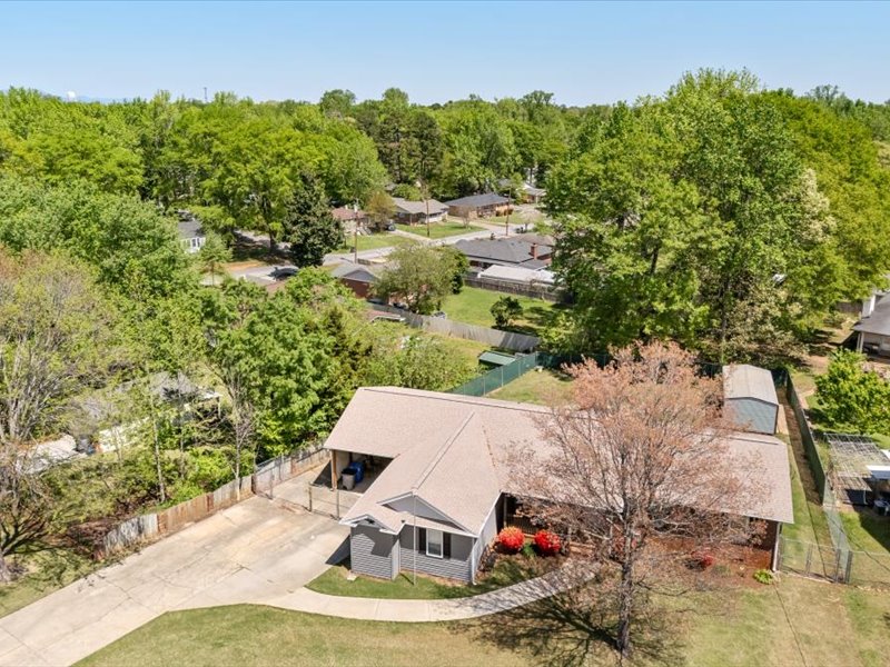 312 Pine Knoll Drive, Greenville, South Carolina image 34