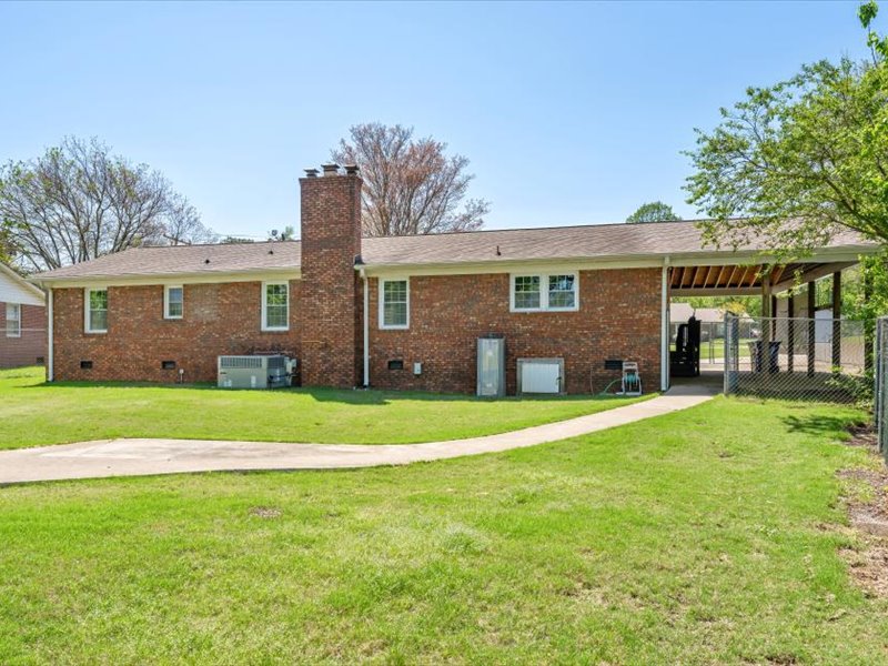 312 Pine Knoll Drive, Greenville, South Carolina image 31